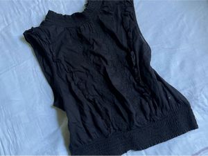 Black Sleeveless Top