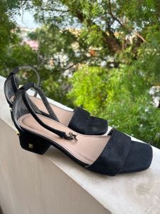 Elegant Black Block Heel Sandals with Gold Stud