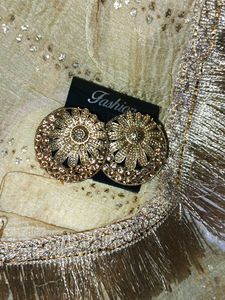 Gold Flower Earrings