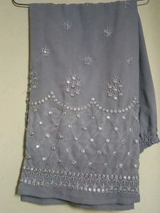 Set Of Embroidered Kurta And Pajama