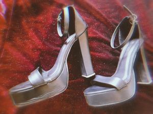 AJIO-My Foot Black Pretty Heels ||Hardly Been Worn