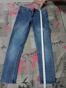 Combo Of 2 Jeans And One Tshirt
