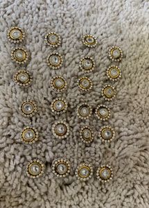 25 Piece Patch Set Rs 50