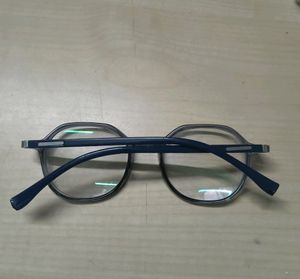 Unisex Glasses/Spectacles