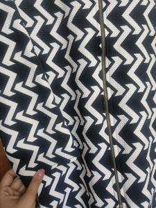 Chic Black &amp; White Kurta