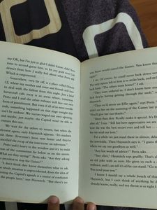 Catching Fire By Suzanne Collins