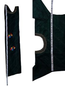 Green 💚 Beautiful Design Kurta With Cream Pant