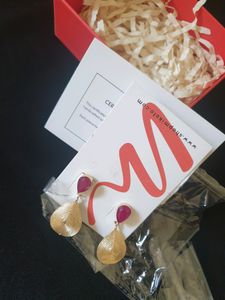 Mikoto By Fable Street Pink& Gold Plated Teardrop Shaped Drop Earings.