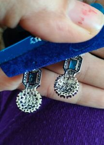 Blue Dimond Earring