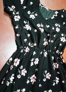 Black Flower Frouk