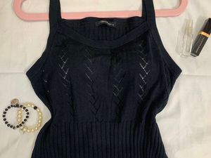 Elegant Black Sleeveless Top