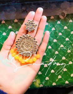 Elegant Kundan Earrings