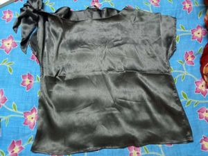 Silky one hand off shoulder top