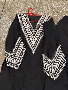 Elegant Embroidered Kurta