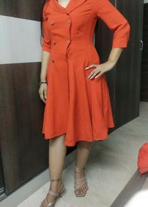 Beautiful Frock Knee Length Linning Is Iattaiched