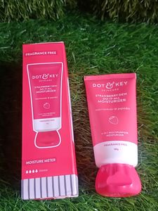Dot &amp; Key Strawberry Dew Moisturizer