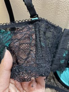 34B Sea Green &amp; Black Padded Underwired Lace Bra