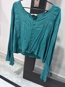 Green self design lace inserts flared sleeve