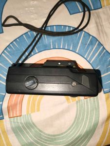 Kodak Kroma 35 Camera With Pouch 👝