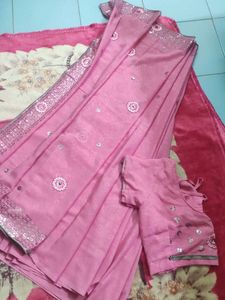 Pack Of -1 Embroidered Saree