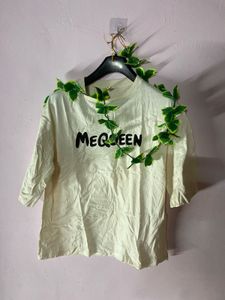 ME QUEEN Top