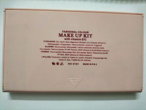 Kiss Beauty Fashion Colour Makeup Kit with Vitamin E/C