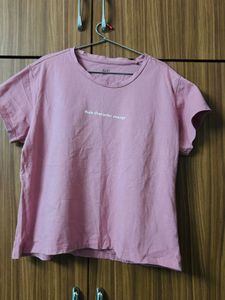 Main Character Energy Statement Tee🌸
