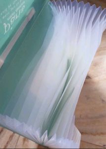 SALE 🎄❤️🎅🆕Paris Design Document Holder