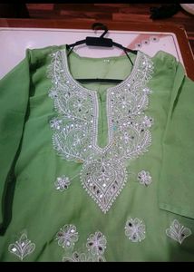 🆕 Chikankari Kurti