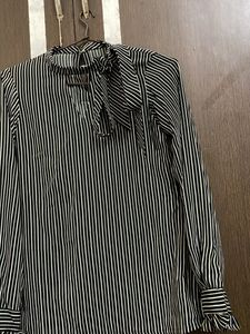 Knot Neck Top