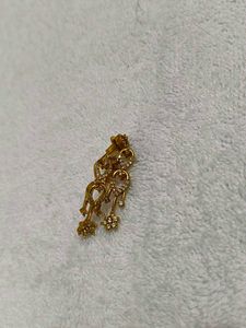 Elegant Gold Dangle Earrings