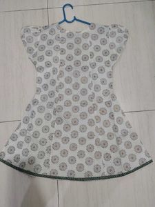 Girl's Ethnic Top/Kurta with Floral Print