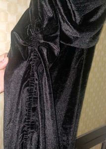 Elegant Black Dress