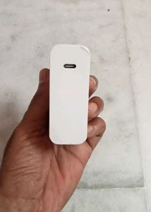 HONOR NEW AND ORIGINAL TYPE C MOBILE CHARGER 65 WA
