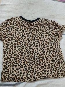 Leapord Print Crop Top