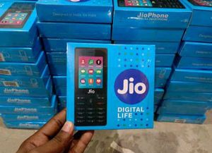 JIO FEATURE PHONE - (REFURBISHED)