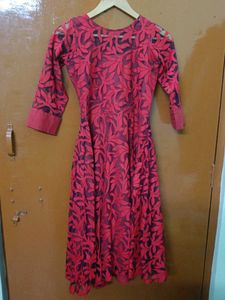 Round Kurta With Leggings.