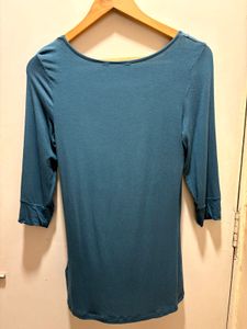 Banana Republic Beautiful Top