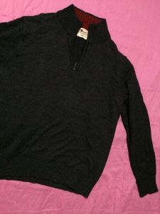 Unisex Woolen Sweater