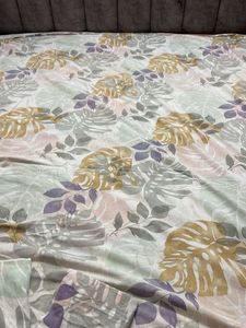 King Size Floral Print Bedsheet - Price Drop