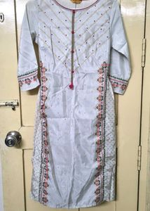 Aurelia Kurta