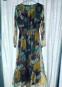 Multicolor Floral Freel Dress From max
