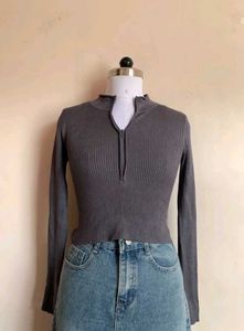 Gray Ribbed Zipper Top
