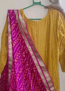 Yellow &amp; Pink Kurta Set With Bandhani Duppata
