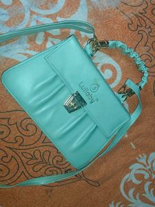 Lullaby Crossbody Bag - Stylish & Chic