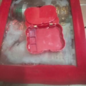Used Bangles Box With Free Make Up Kit