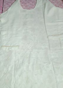 Elegant Embroidered Kurta Set