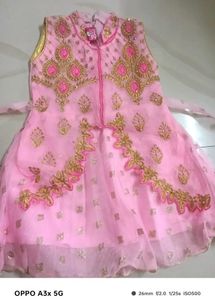 Pink &amp; Gold Embroidered Girl&#39;s Outfit