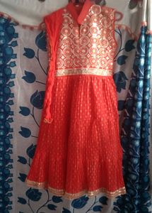 Girl Sut Very nice