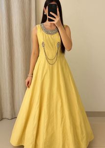 Ballgown/Prom Dress With Padding & CanCan